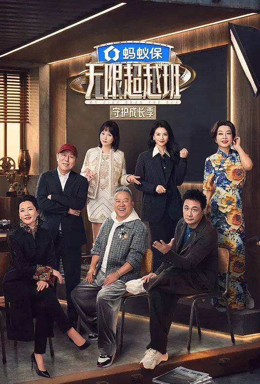 安琪拉i高颜值长相甜美粉嫩妹子和炮友啪啪，穿上开档黑丝高跟鞋特写口交后入猛操 - 外约P服务